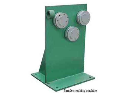 Simple shucking machine