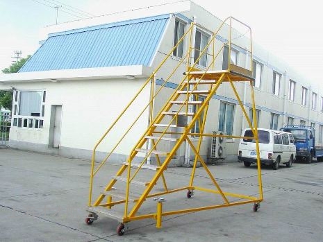 2.7米机务工作梯