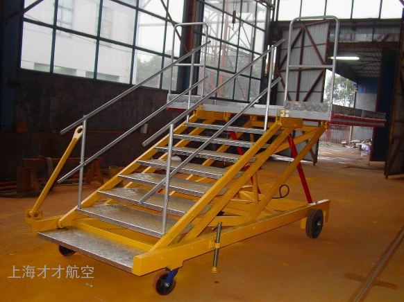 A320起落架拆工作梯