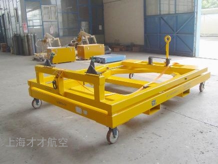 发动机右反推运输车