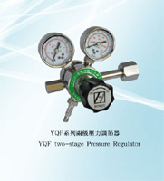 YQF型两级压力调节器