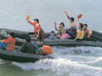 冲锋舟